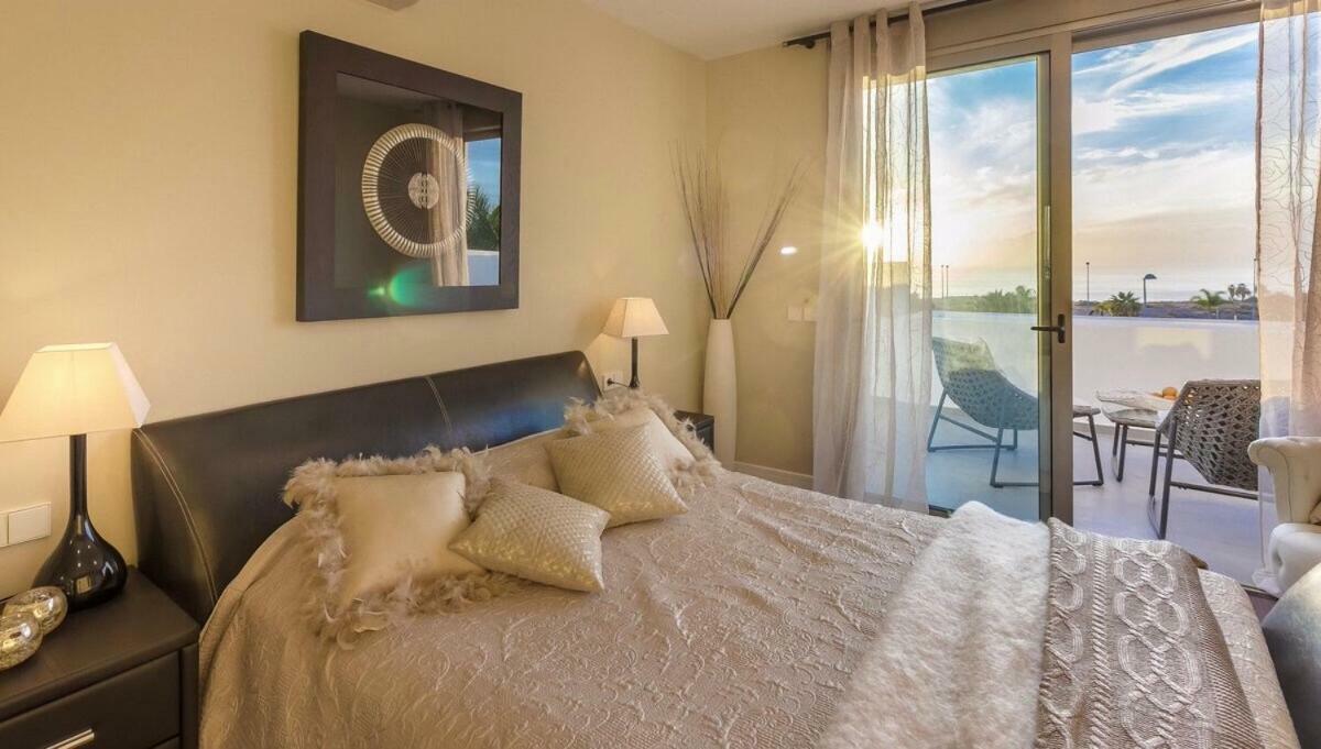 Villa White Whale Costa Adeje  ภายนอก รูปภาพ