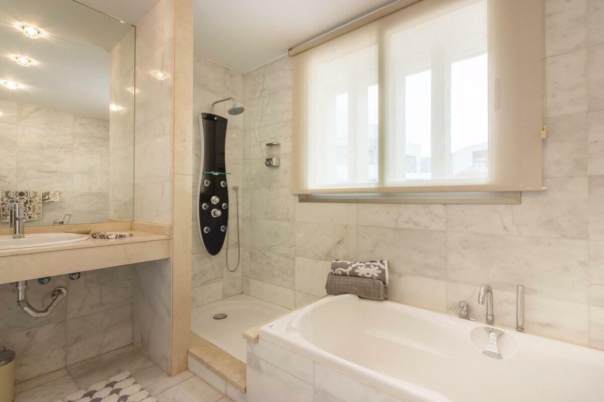 Villa White Whale Costa Adeje  ภายนอก รูปภาพ