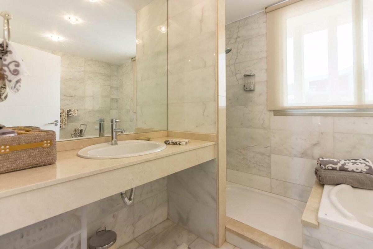 Villa White Whale Costa Adeje  ภายนอก รูปภาพ