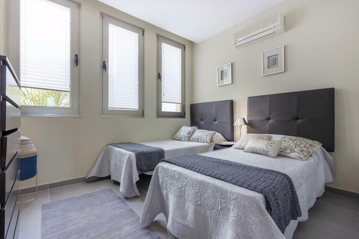 Villa White Whale Costa Adeje  ภายนอก รูปภาพ